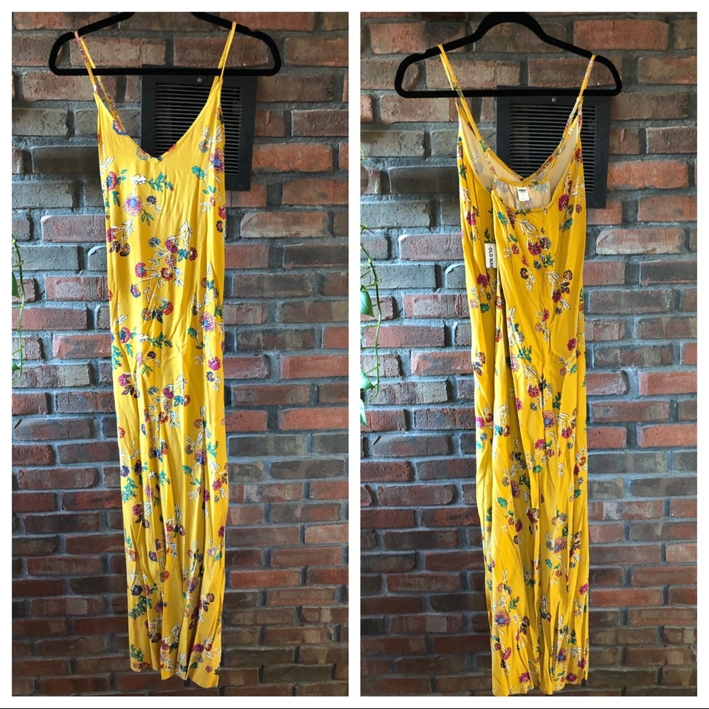 Old Navy maxi Dress Gold floral print NWT